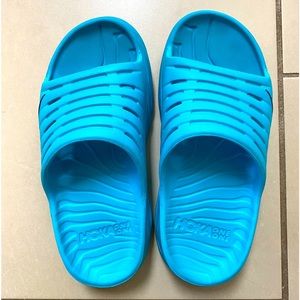 Hoka one one slides